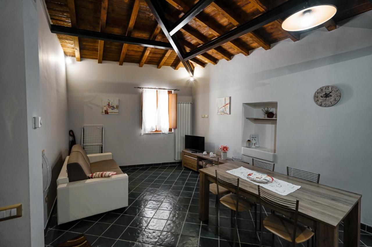 Casa Vacanza Centro Storico Fornelli Exterior foto